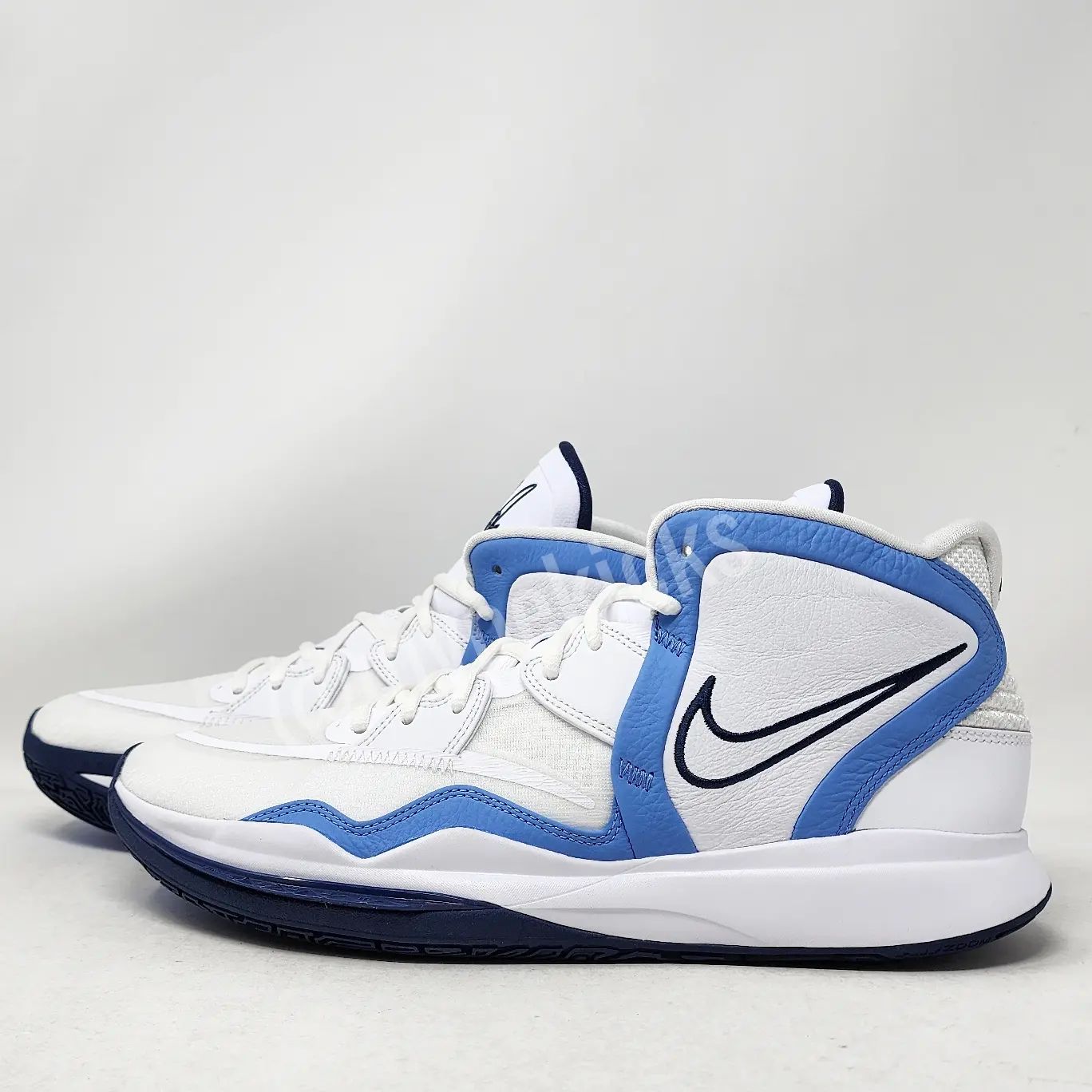 Nike Kyrie Infinity - Villanova Wildcats PE