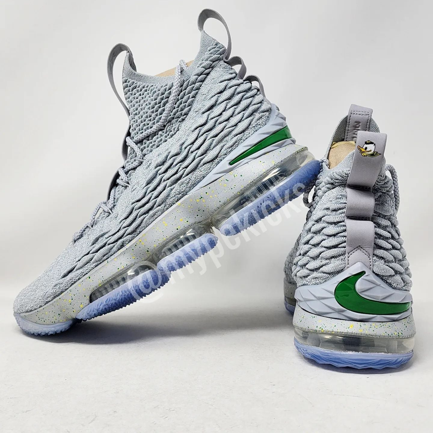 Nike LeBron 15 - Oregon Ducks PE
