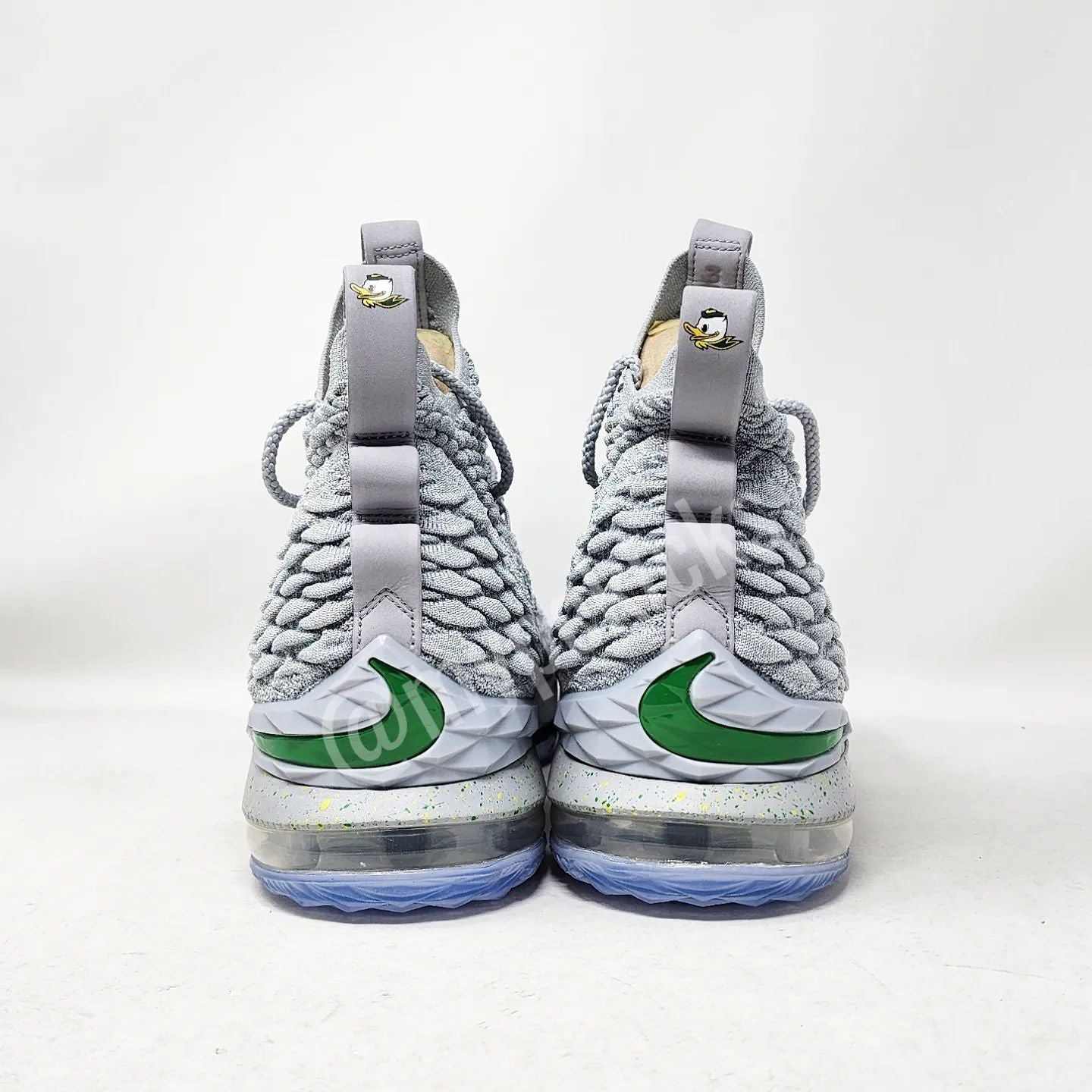 Nike LeBron 15 - Oregon Ducks PE