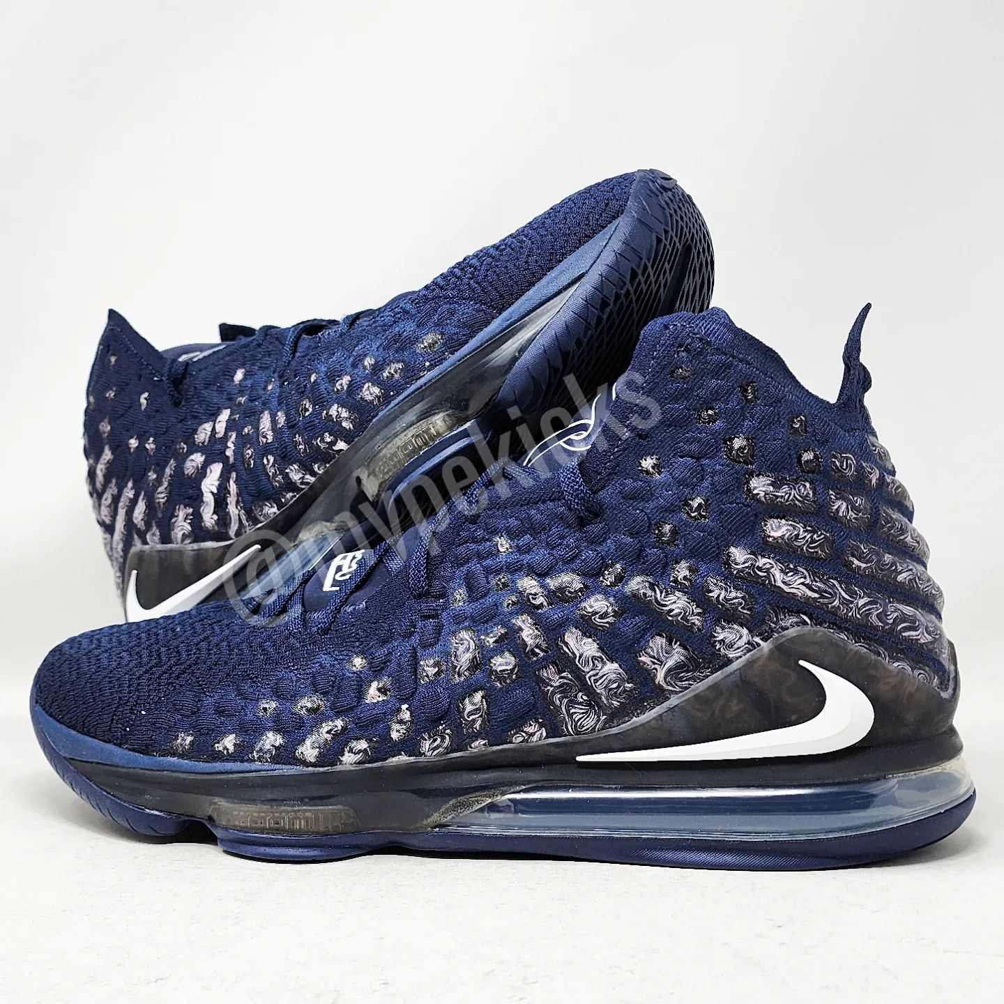 Nike LeBron 17 - Sierra Canyon HS Trailblazers PE