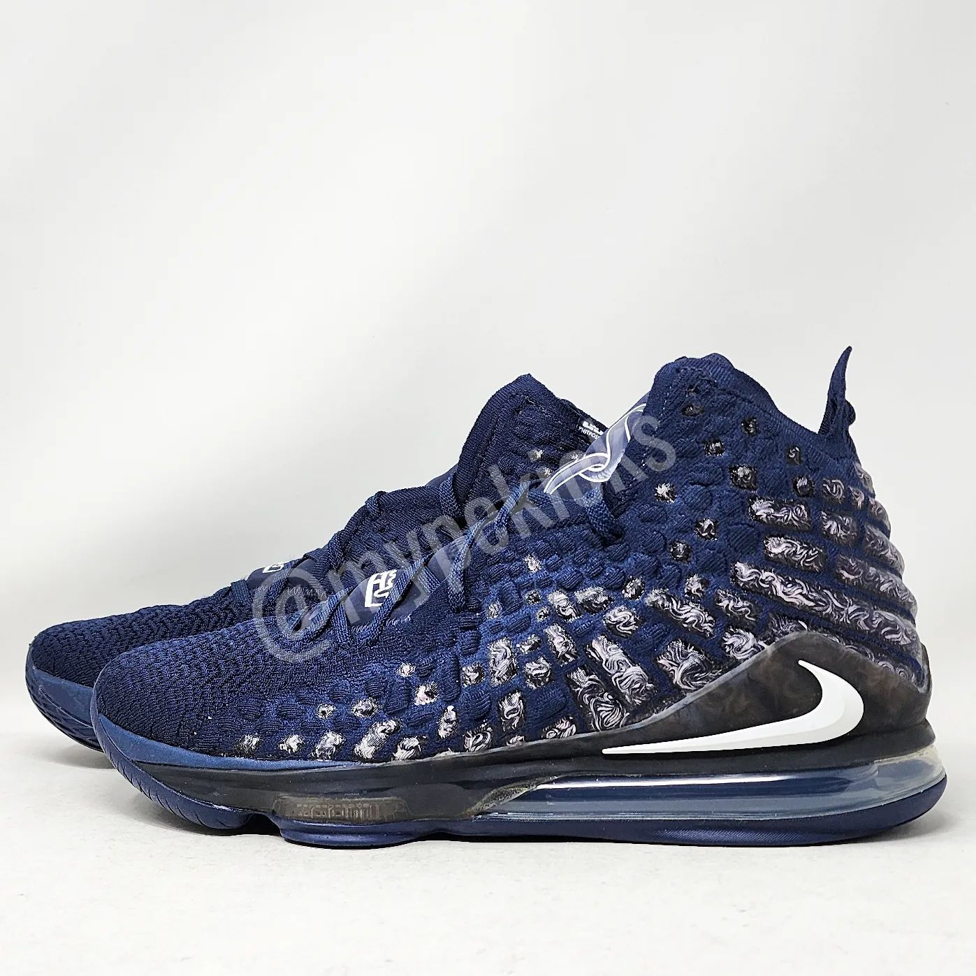 Nike LeBron 17 - Sierra Canyon HS Trailblazers PE