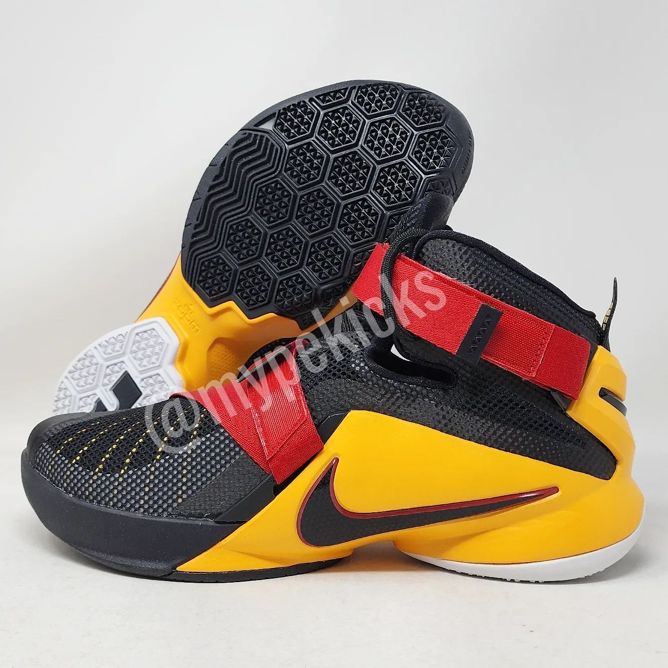 Nike LeBron Soldier 9 - Cleveland Cavaliers PE