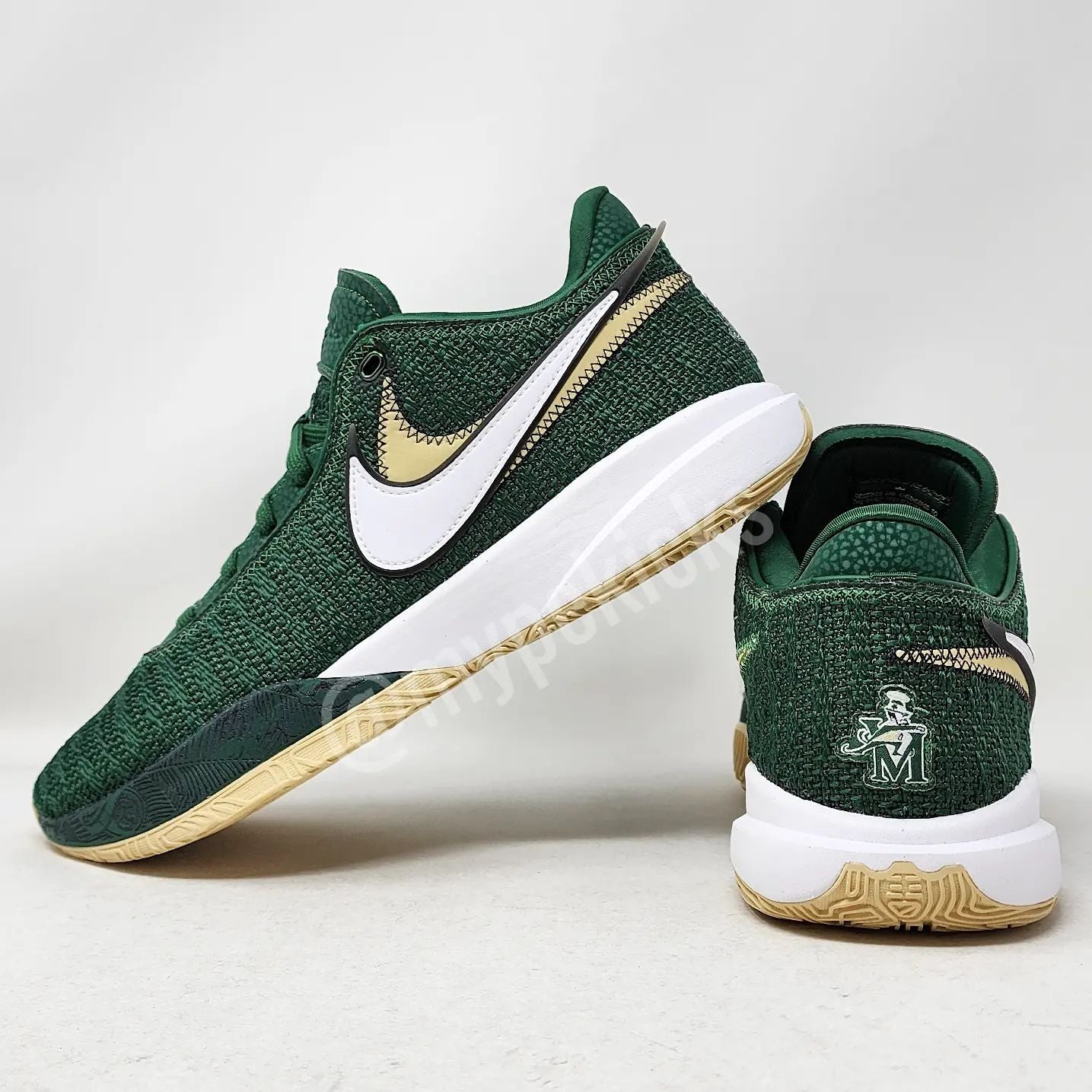 Nike LeBron 20 - SVSM HS Fighting Irish PE