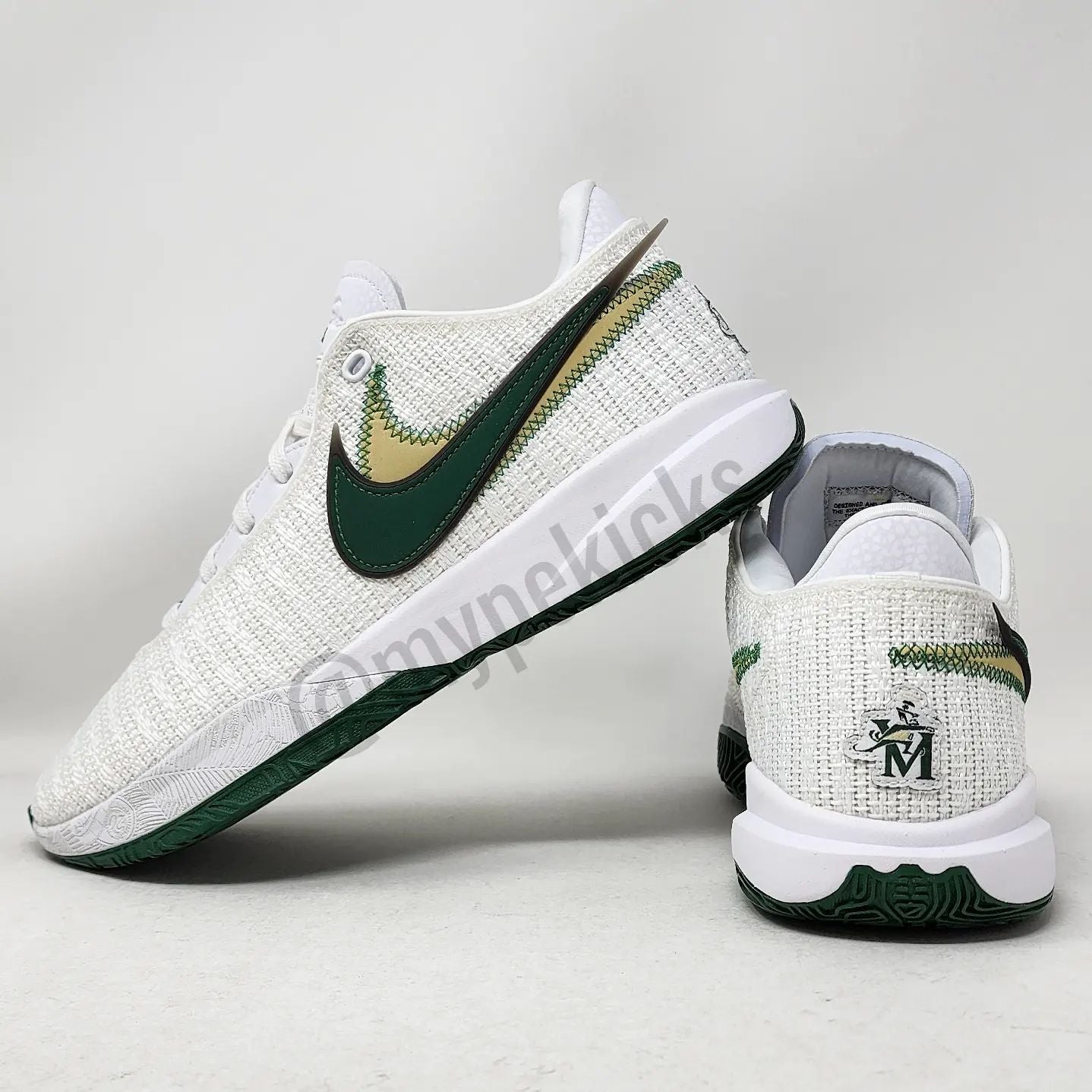 Nike LeBron 20 - SVSM HS Fighting Irish PE