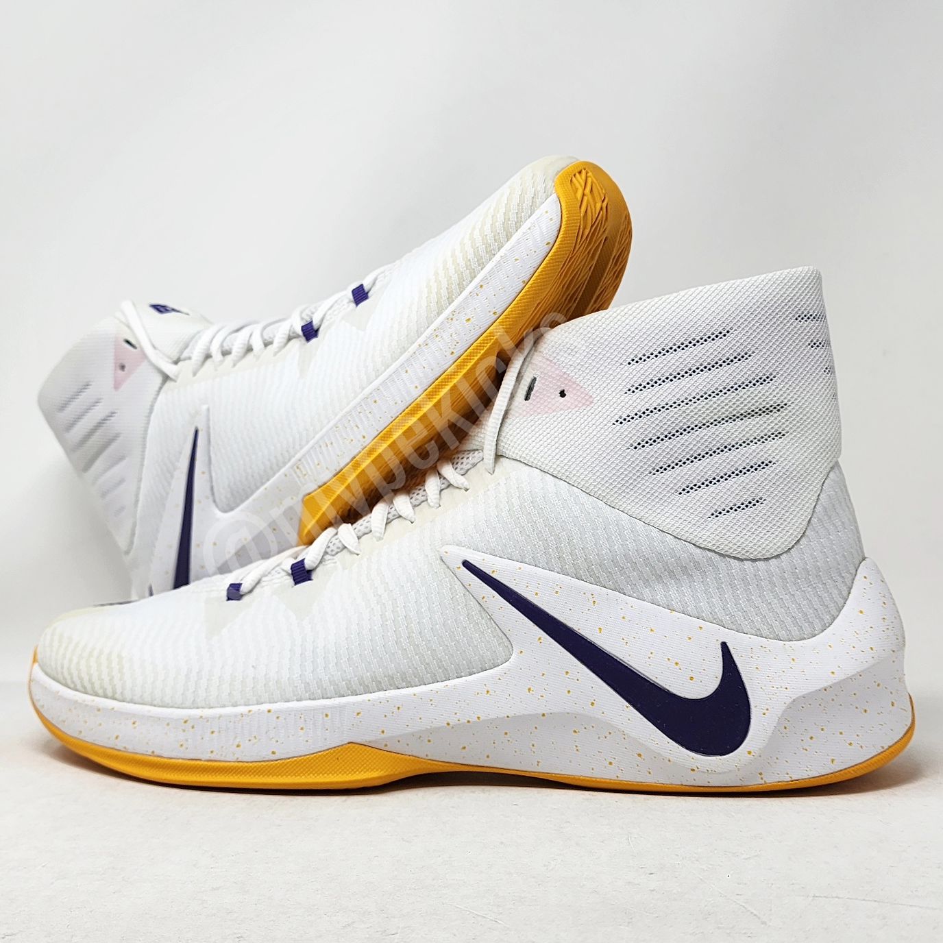 Nike Zoom Clear Out - Luol Deng Los Angeles Lakers