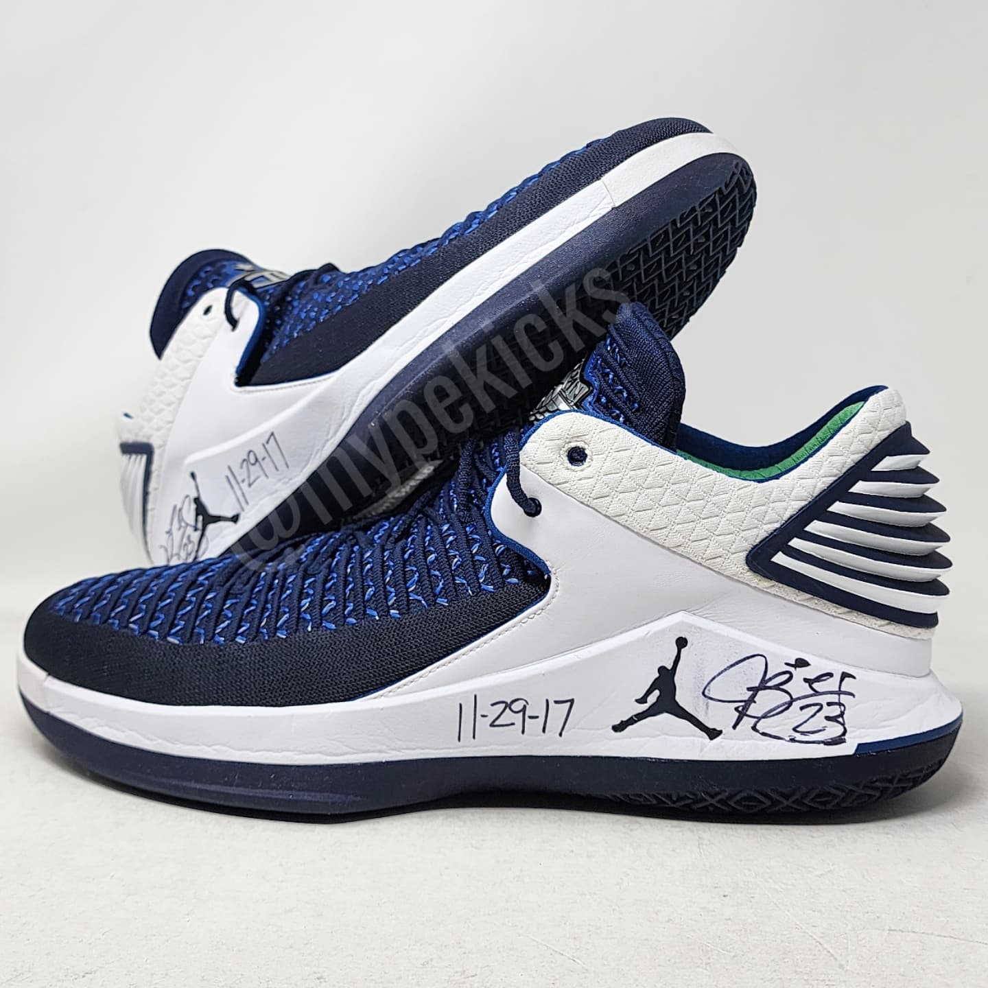 Air Jordan 32 Low - Jimmy Butler Minnesota Timberwolves PE