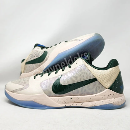 Nike Kobe 5 Protro - Khris Middleton Milwaukee Bucks PE