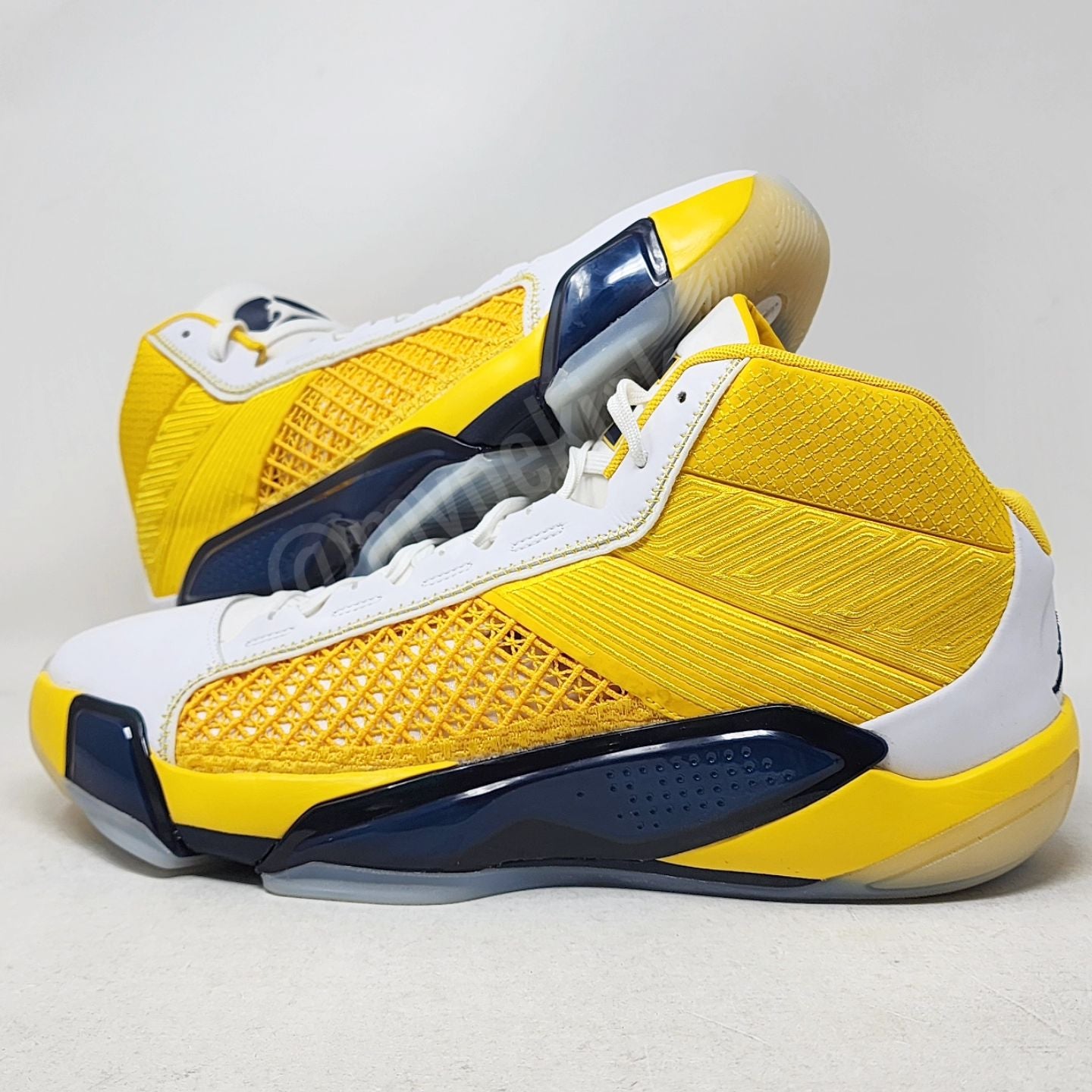 Air Jordan 38 - Michigan Wolverines PE