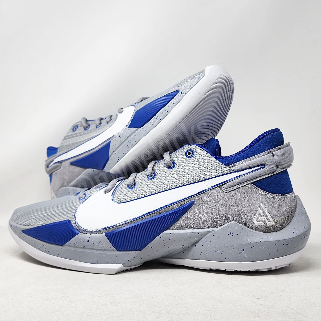 Nike Freak 2 - Kentucky Wildcats PE