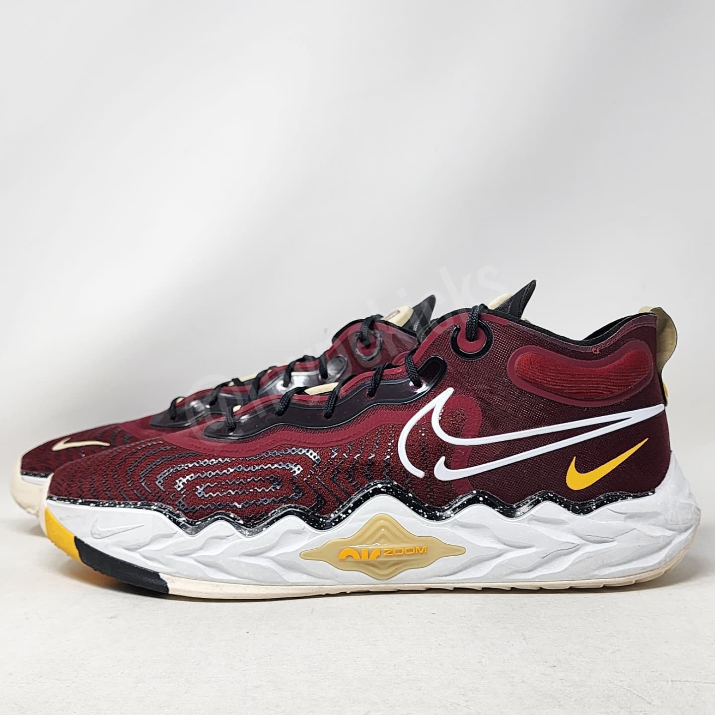 Nike G.T. Run - Kevin Love Cleveland Cavaliers PE