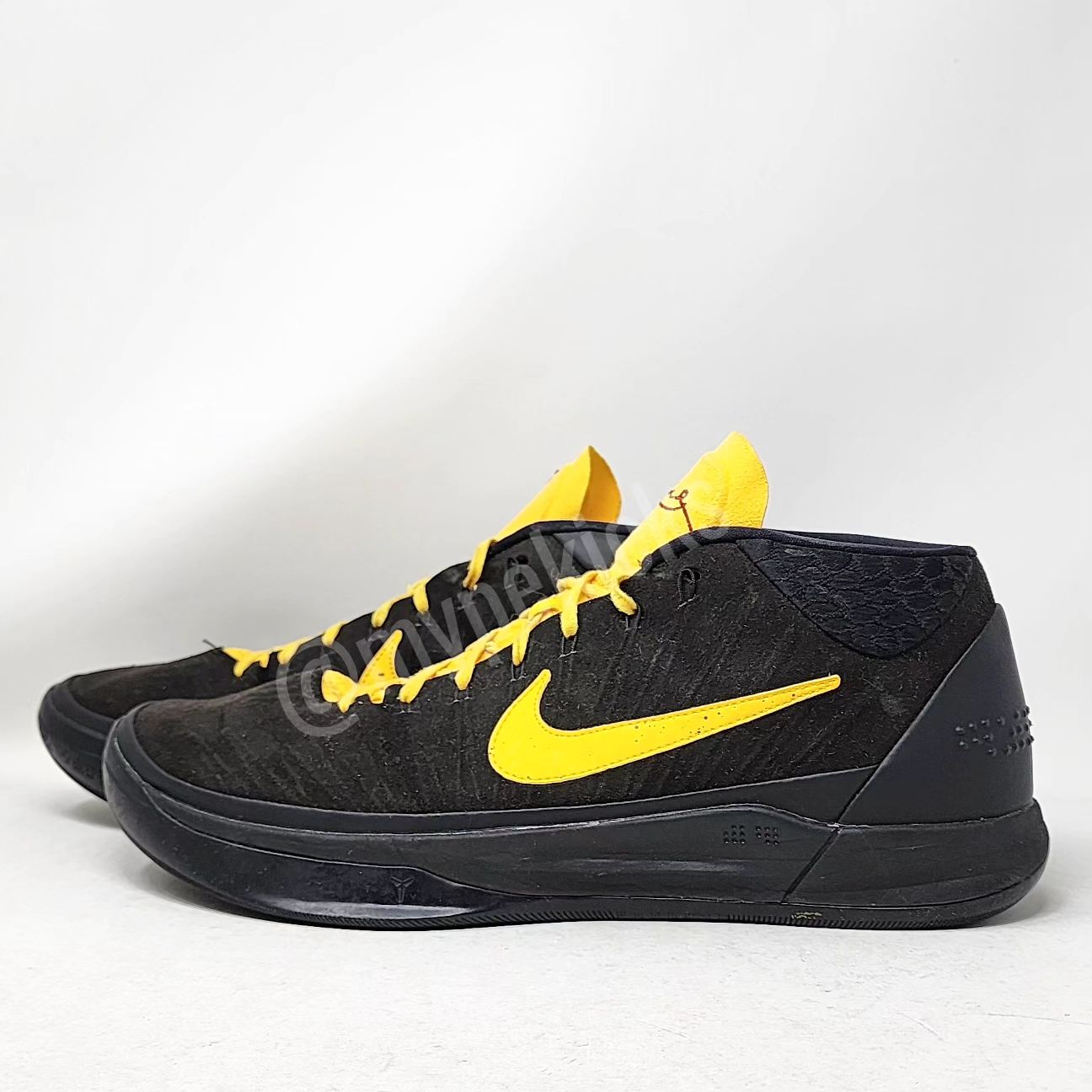 Nike Kobe A.D. Mid PE (worn by Kobe Bryant)