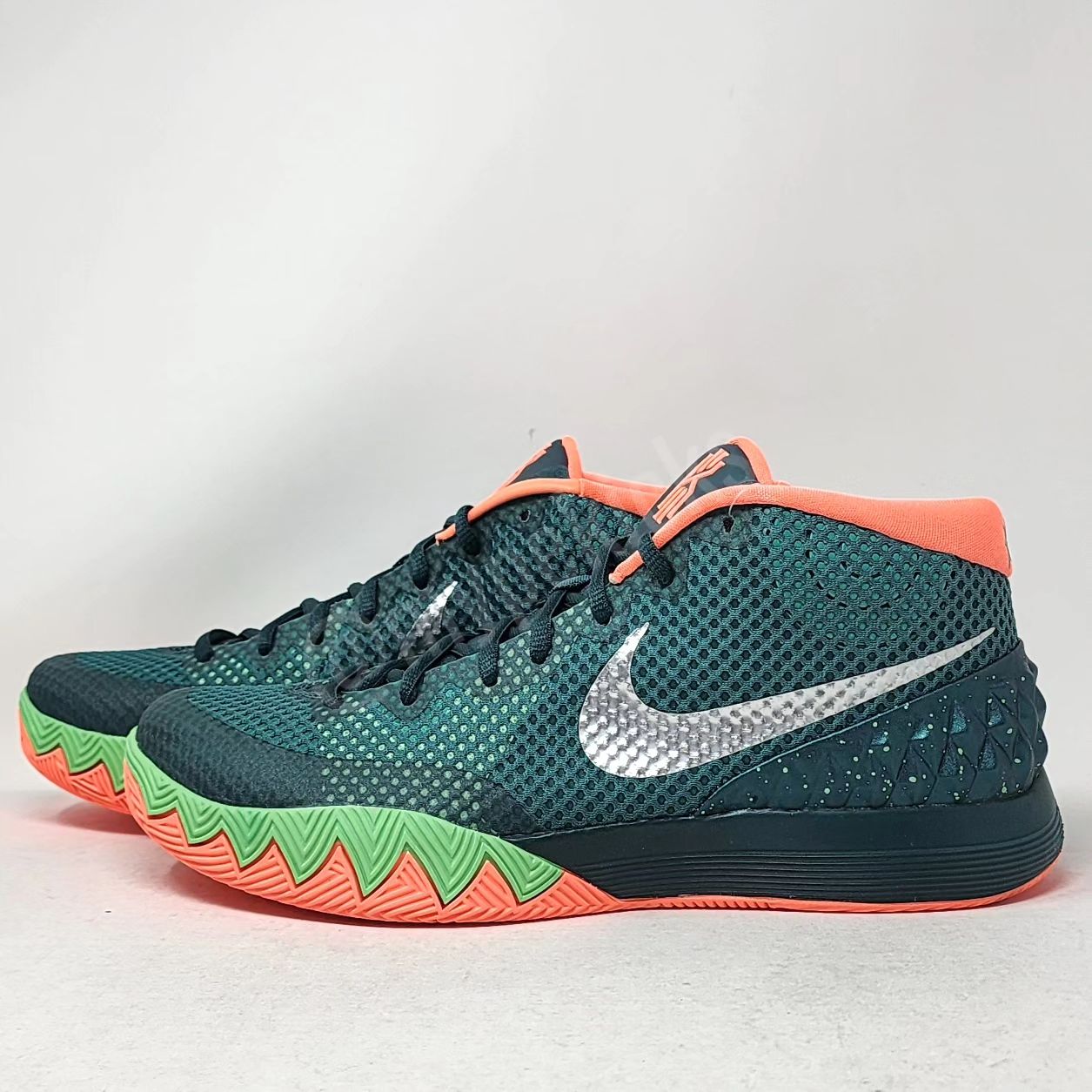 Nike Kyrie 1 - Venus Flytrap