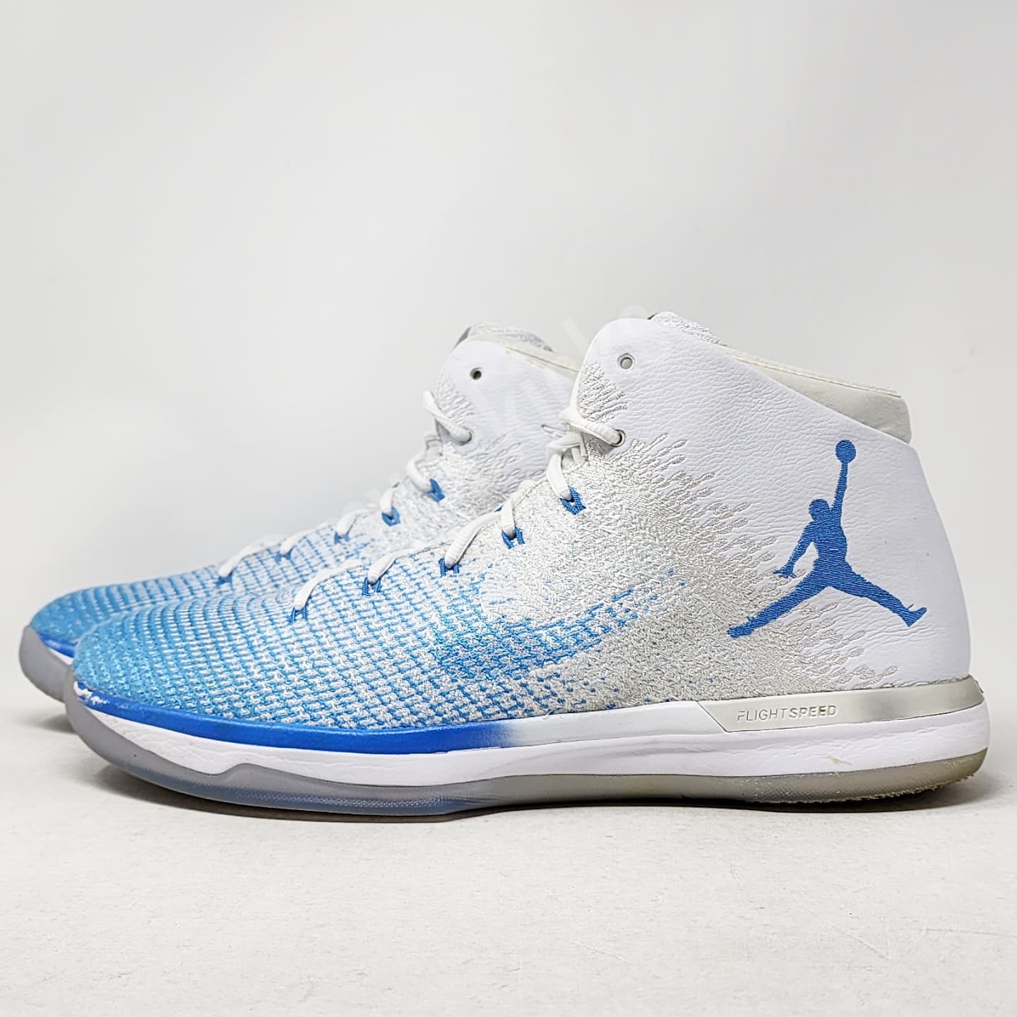 Air Jordan 31 - UNC Tar Heels PE