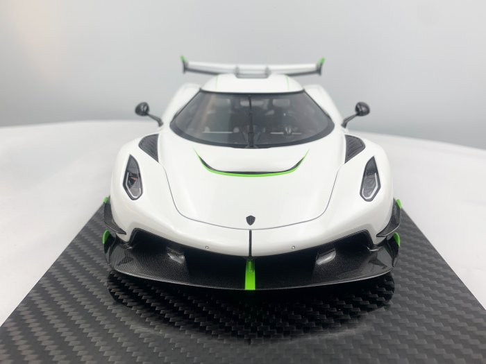 FrontiArt - Koenigsegg Jesko