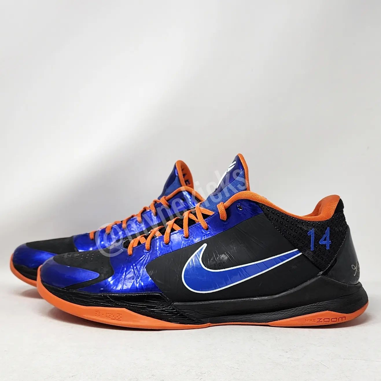 Kobe knicks hotsell