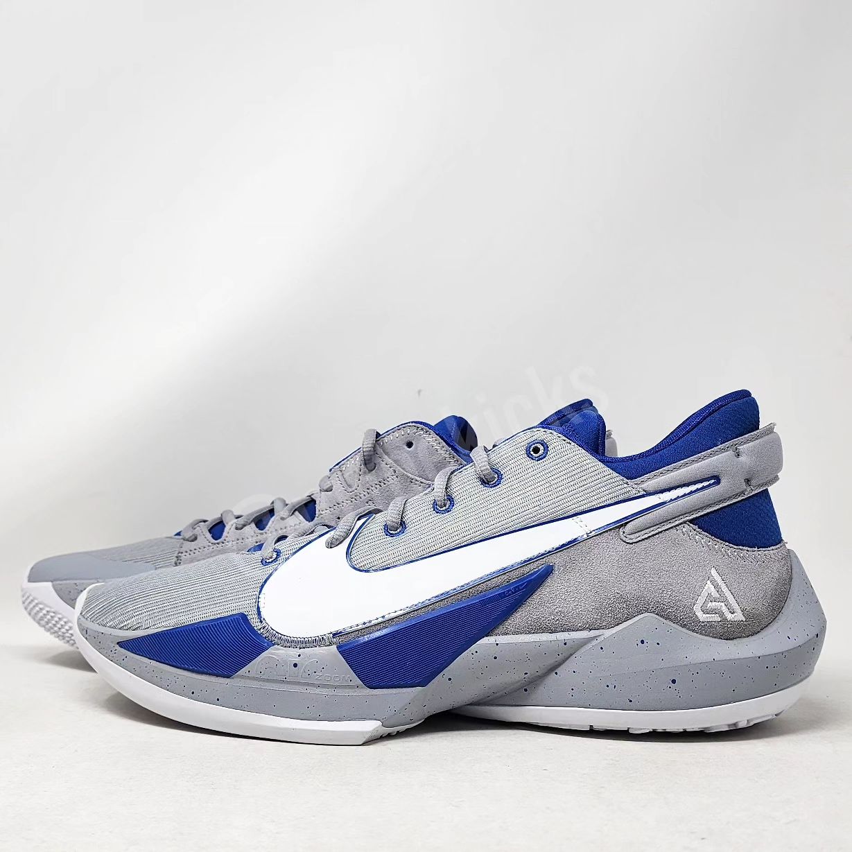 Nike Freak 2 - Kentucky Wildcats PE