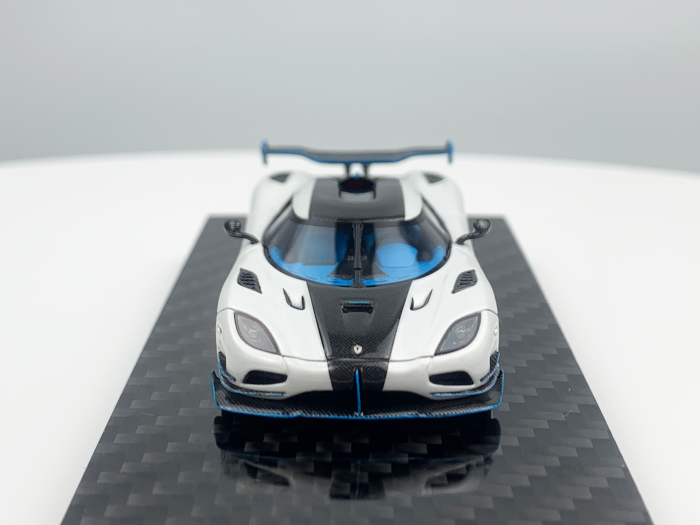 FrontiArt - Koenigsegg Agera RS1