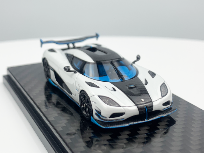 FrontiArt - Koenigsegg Agera RS1