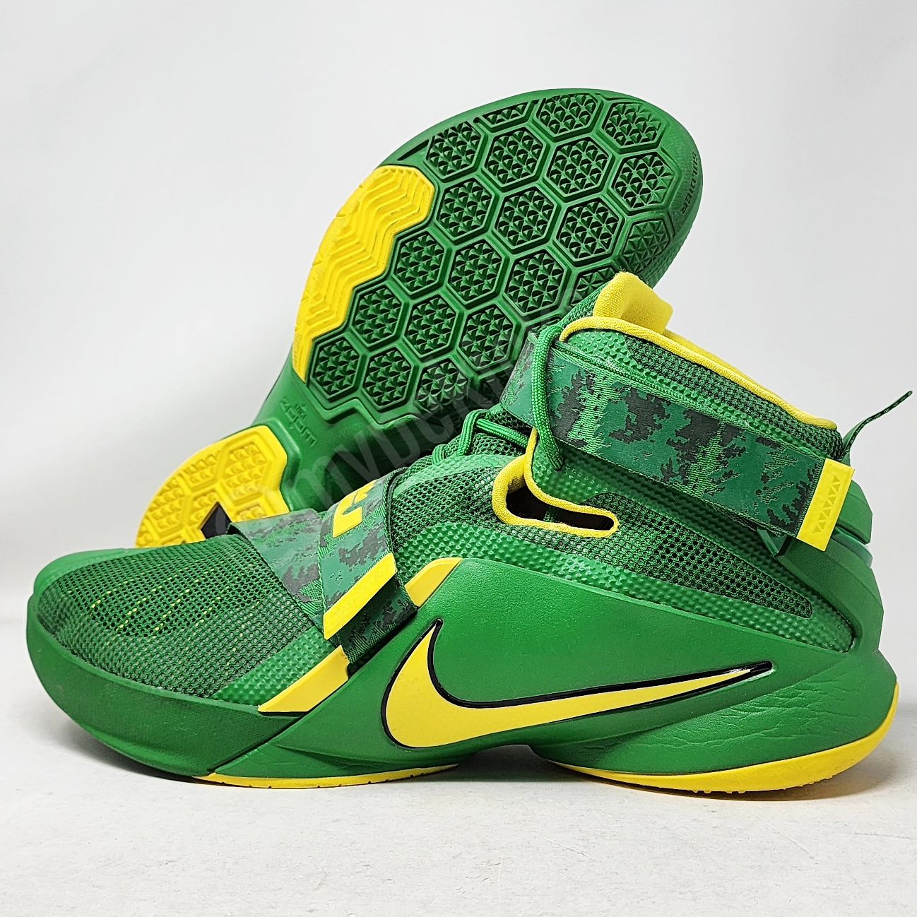 Nike LeBron Soldier 9 Oregon Player Exclusive mypekicks