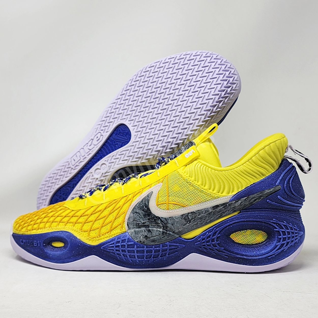 Nike Cosmic Unity Andre Iguodala Golden State Warriors PE