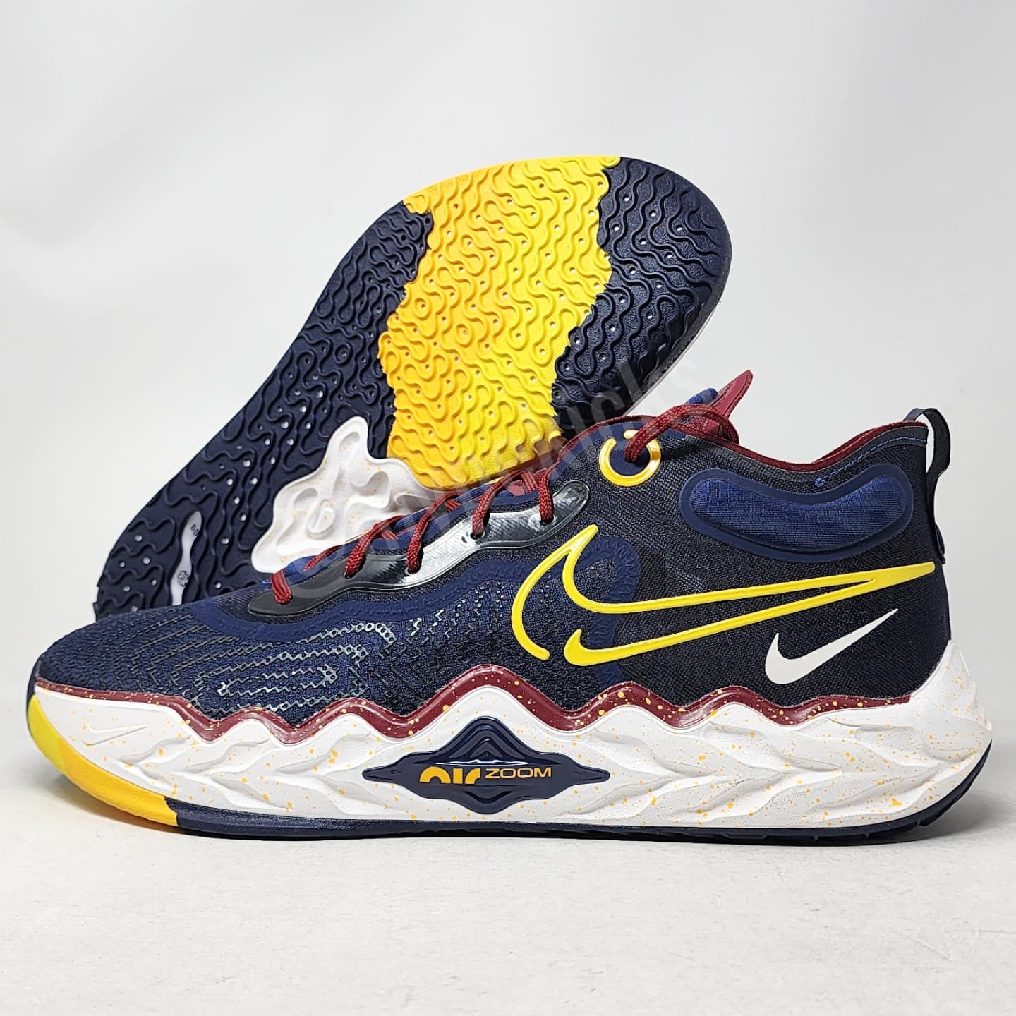 Nike G.T. Run - Kevin Love Cleveland Cavaliers PE