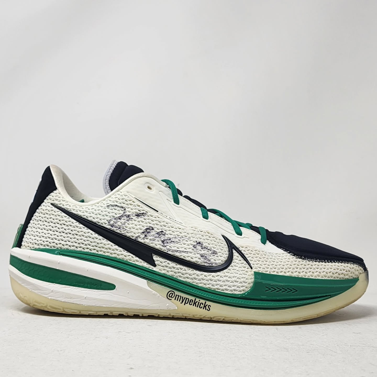Nike G.T. Cut - Khris Middleton Milwaukee Bucks PE