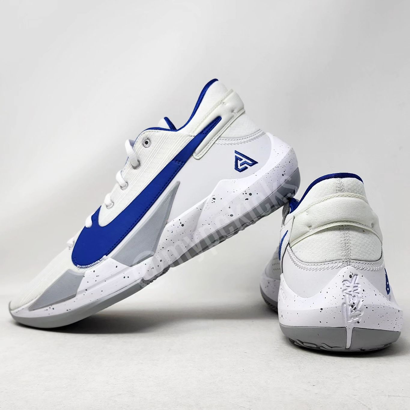 Nike Freak 2 - Kentucky Wildcats PE