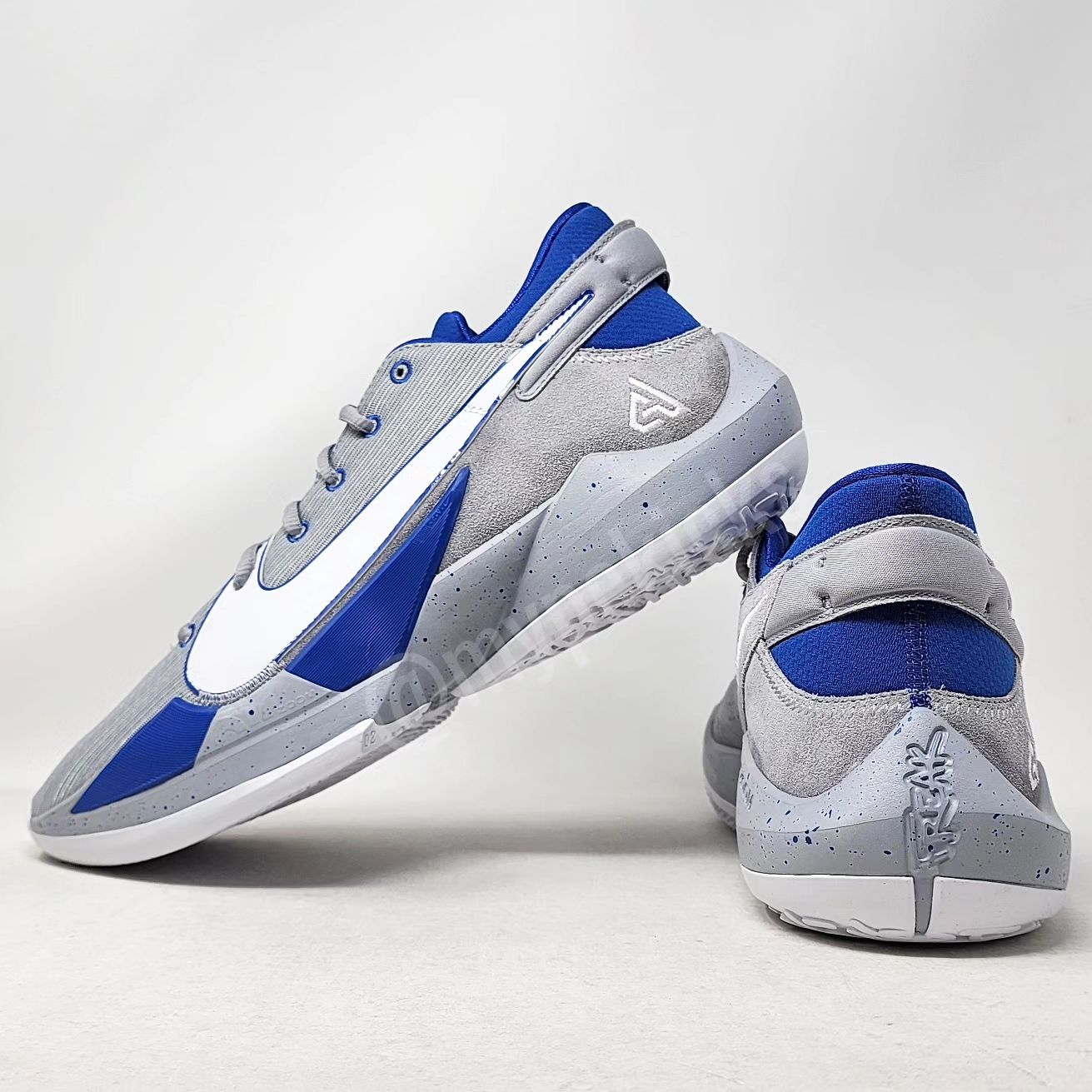 Nike Freak 2 - Kentucky Wildcats PE