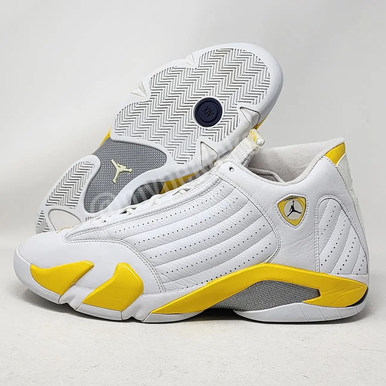 Yellow deals jordan 14