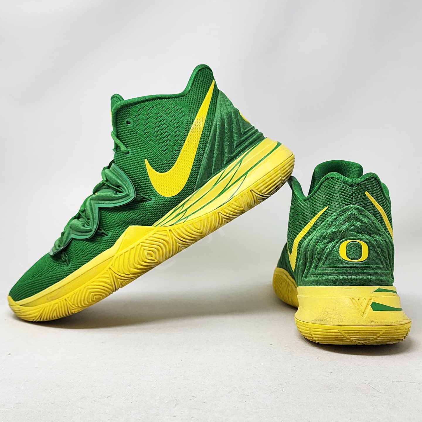 Nike Kyrie 5 - Oregon Ducks PE