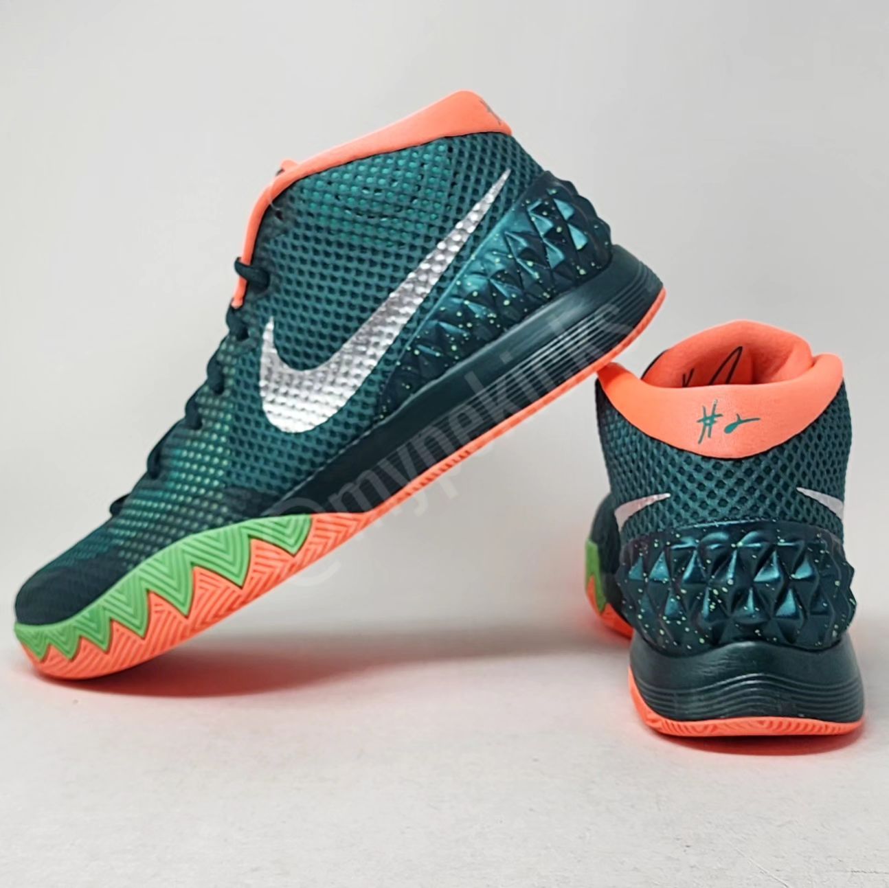 Nike Kyrie 1 - Venus Flytrap