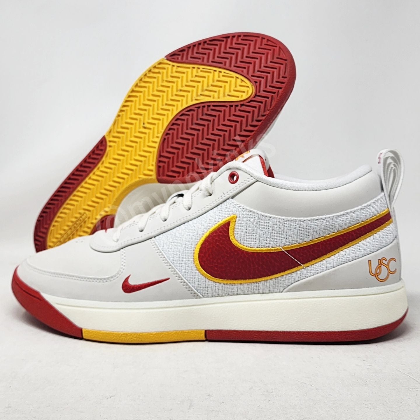 Nike Book 1 - USC Trojans PE