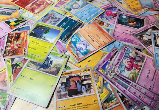 Pokemon TCG - Assorted Cards