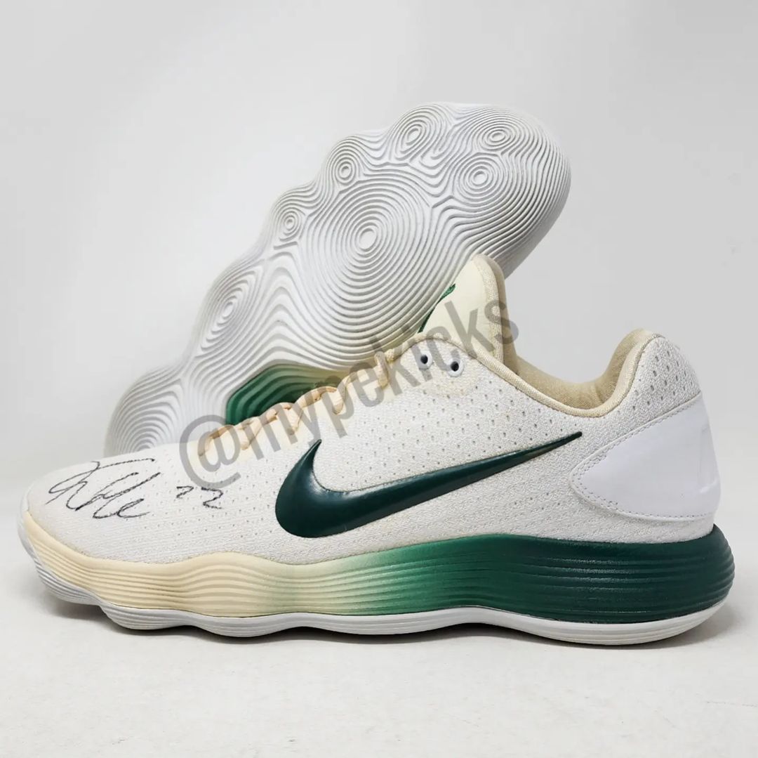 Nike Hyperdunk 2017 Low Khris Middleton Bucks Player Exclusive mypekicks