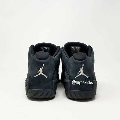 Jordan 2'Smooth - Mike Bibby Knicks PE