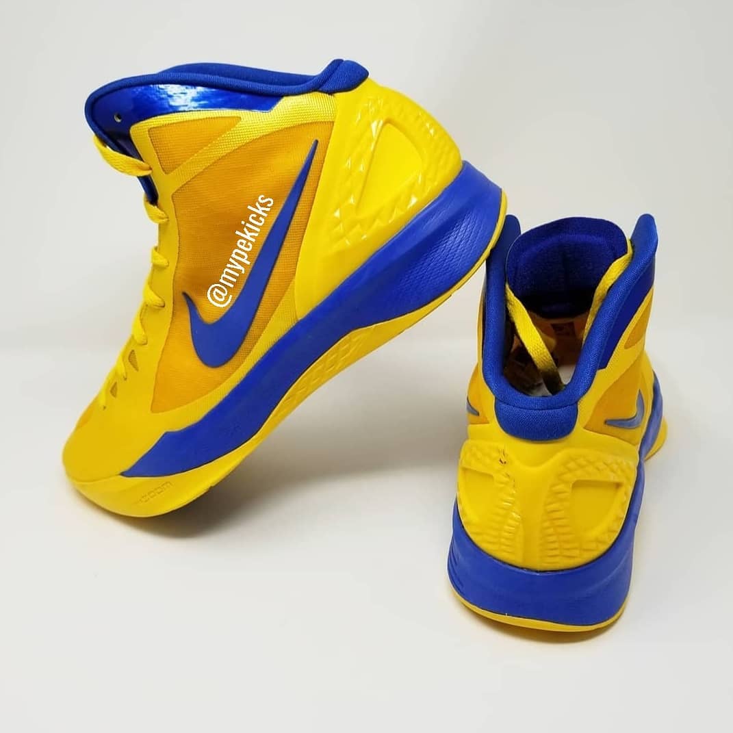 Nike Hyperdunk 2011 - Stephen Curry Warriors PE
