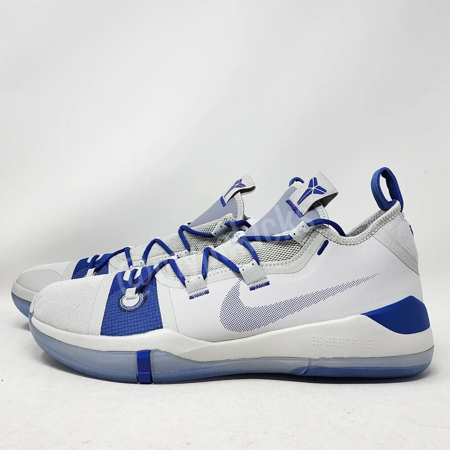 Kobe ad best sale blue white